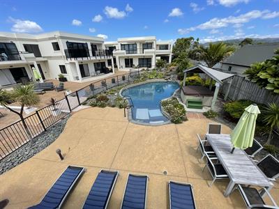 Pool Area
Ocean Breeze