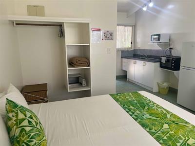 Self Contained Bed to Kitchen
Club Raro Resort