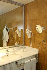 Bathroom
Swiss-Belhotel Doha