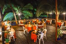 Va-I-Moana - Deck Dining
Va I Moana Seaside Lodge