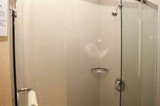 Executive Suite - Bathroom
Swiss-Belhotel Borneo Samarinda