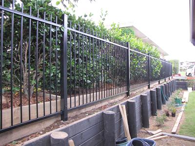 Fencing plain
Iron Design