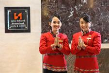 Staff Greeting
Swiss-Belhotel Makassar