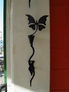 Candelabra: Butterfly tea light
Iron Design