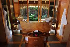 Le Taha'a by Pearl Resorts - Bathroom - Premium Pool Beach Villa
Le Taha'a by Pearl Resorts