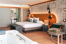 Le Tahiti by Pearl Resorts - Ocean Front Signature Room with Hot Tub
Le Tahiti by Pearl Resorts