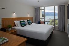 Lake View King Room
Rydges Lakeland Resort Queenstown