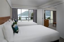 Lake View Twin Room
Rydges Lakeland Resort Queenstown