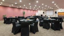 DH Hamilton - Conference 3 Banquet
Distinction Hamilton Hotel & Conference Centre