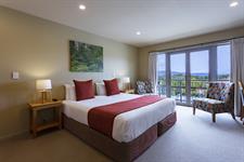 DH Fox Glacier Hotel Room RM8254
Distinction Fox Glacier Te Weheka Hotel