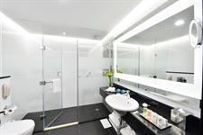 Superior Bathroom
Swiss-Belhotel Seef Bahrain