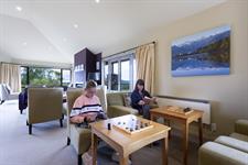 DH Fox Glacier - Lounge with library RM8026
Distinction Fox Glacier Te Weheka Hotel