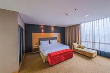 Honeymoon Suite
Swiss-Belhotel Mangga Besar Jakarta