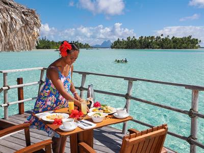 Le Taha'a by Pearl Resorts - Bora Bora Overwater Suite - Terrace view
Le Taha'a by Pearl Resorts