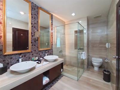 Presidential Suite Bathroom
Swiss-Belhotel Ambon