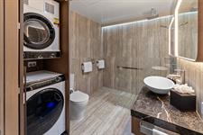 DH Invercargill Studio Bathroom BFS05722
Distinction Invercargill Hotel