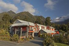 DH Fox Glacier - Exterior Day
Distinction Fox Glacier Te Weheka Hotel