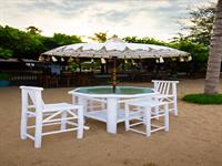 Restaurant on the beach
La Taverna Resort and Villas