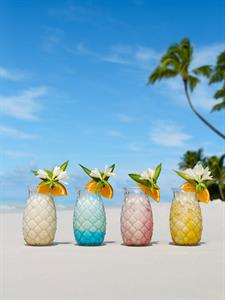Cocktails - Manuia Pool Bar - Le Bora Bora by Pearl Resorts
Le Bora Bora by Pearl Resorts