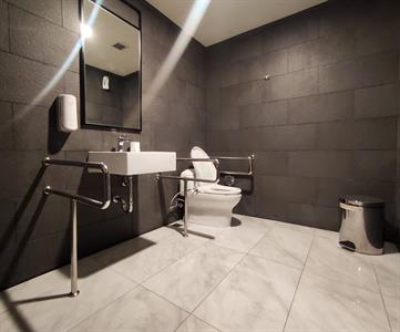 Disabled Bathroom
Swiss-Belinn Bogor