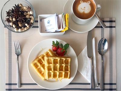 Breakfast
Hotel Ciputra Cibubur managed by Swiss-Belhotel International