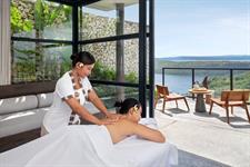 Massage
MAUA by Swiss-Belhotel