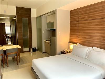 Premier Room
Valero Grand Suites by Swiss-Belhotel Makati