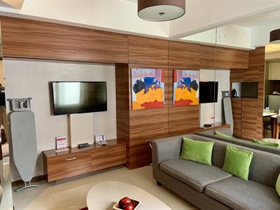 One Bedroom
Valero Grand Suites by Swiss-Belhotel Makati