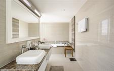 President Suite Bathroom
Swiss-Belhotel Jambi
