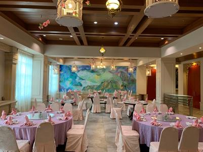 Law's Restaurant
Grand Swiss-Belhotel Melaka <br>(formerly LaCrista Hotel)