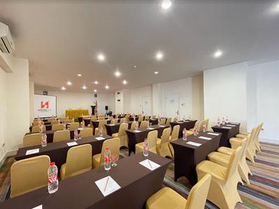 Meeting Room
Swiss-Belcourt Makassar