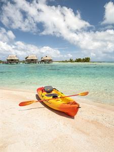 Kayaking - Activities at the resort - Le Tikehau by Pearl Resorts
Le Tikehau by Pearl Resorts