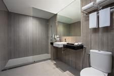 Premier Suite Bathroom
Swiss-Belinn Timika