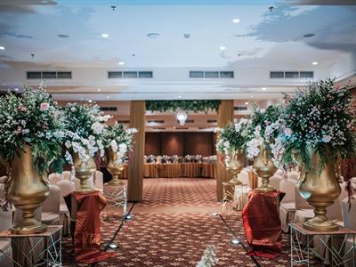 Wedding
Swiss-Belhotel Bogor