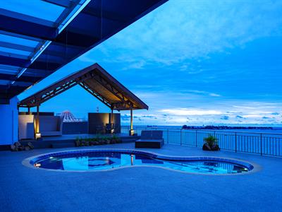 Swimming Pool
Swiss-Belhotel Makassar