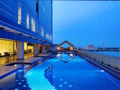 Swimming Pool
Swiss-Belhotel Makassar